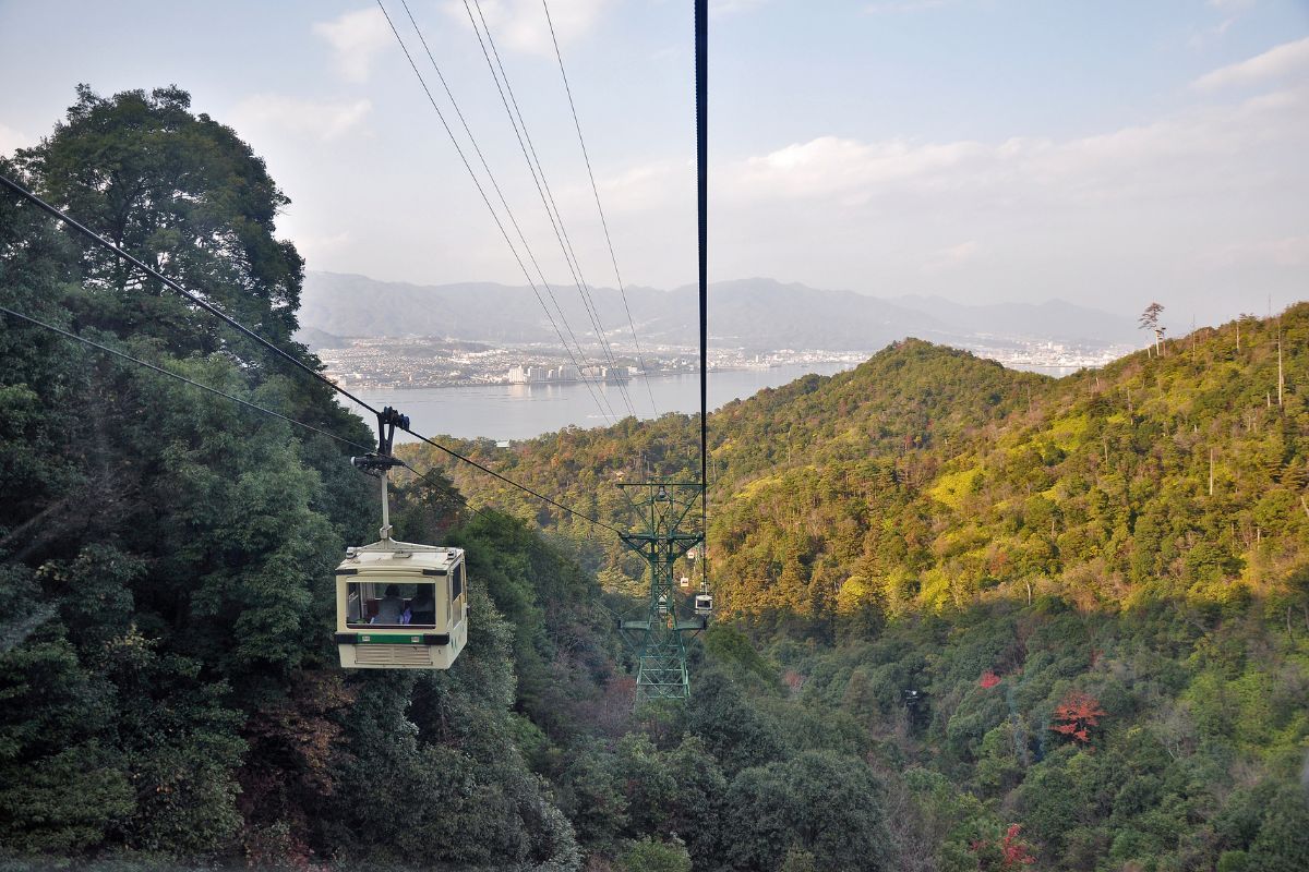 Mt Misen ropeway at Miyajima